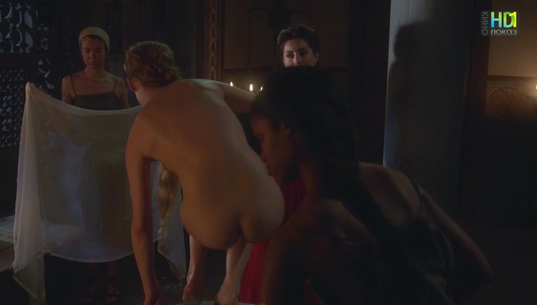 Caterina Murino Nude