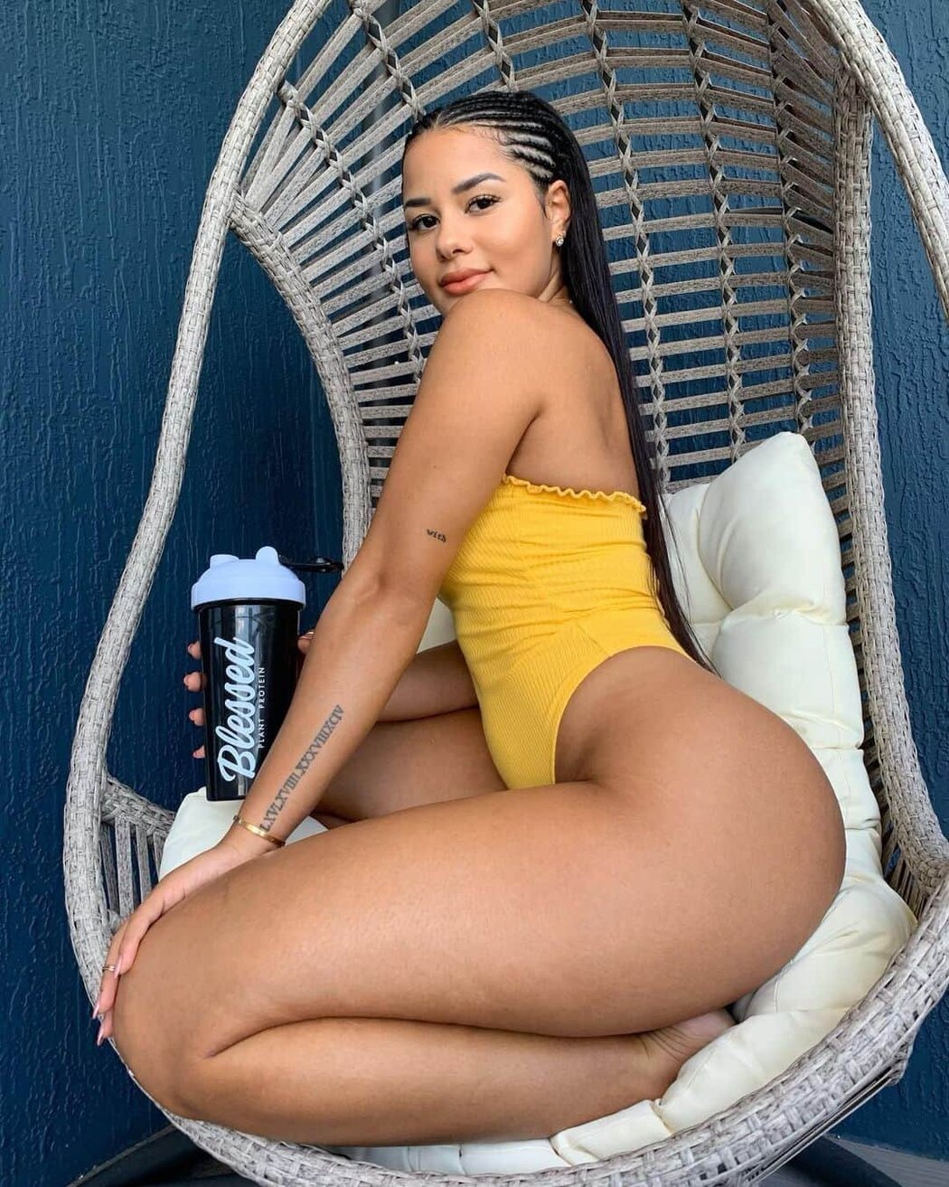 Katya Elise Henry Nude