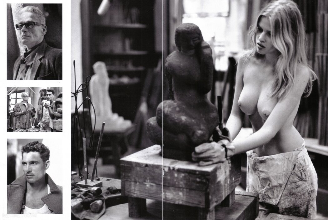 Lara Stone Nude