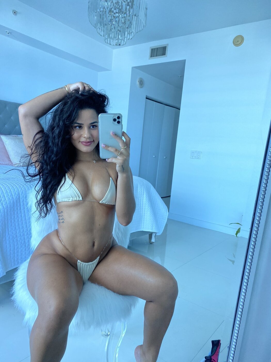 Katya Elise Henry Nude