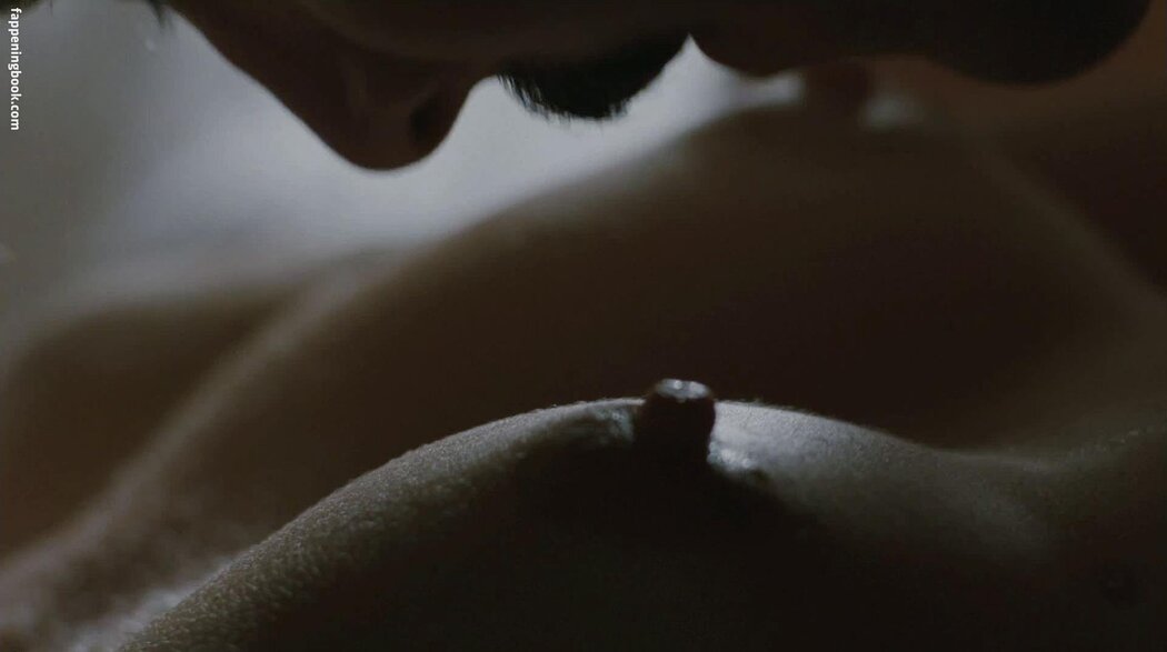 Caterina Murino Nude