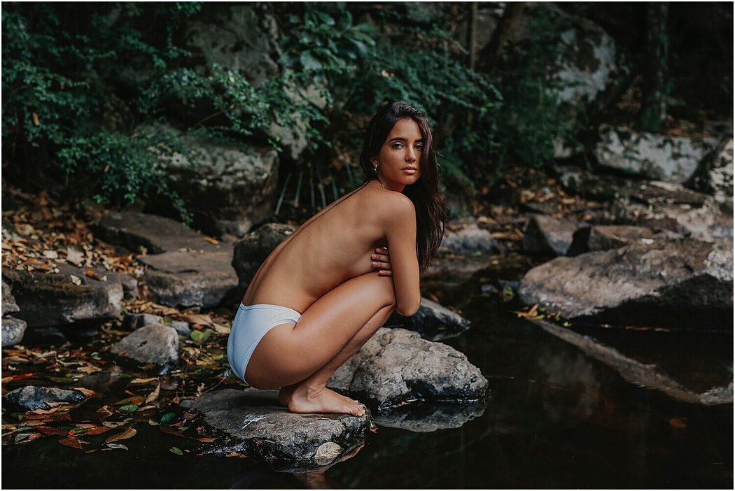 Elisha And Renee Herbert Nude