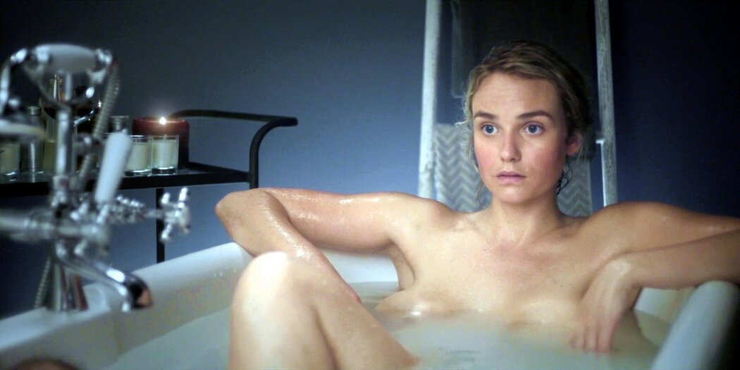 Joanna Vanderham Nudes