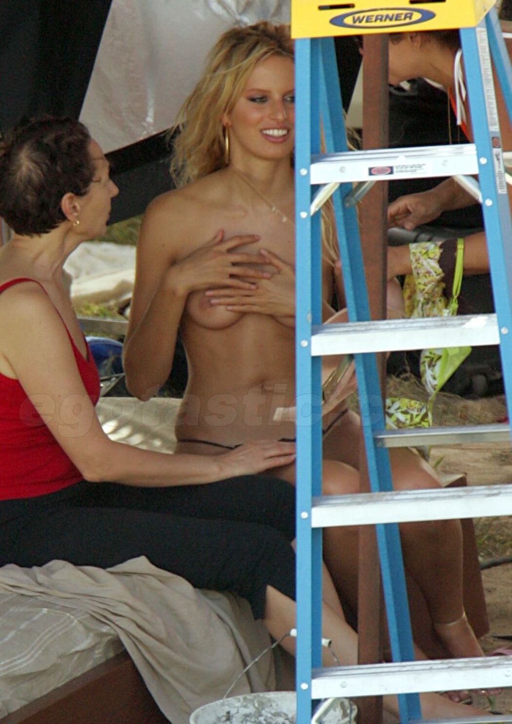 Karolina Kurkova Nude