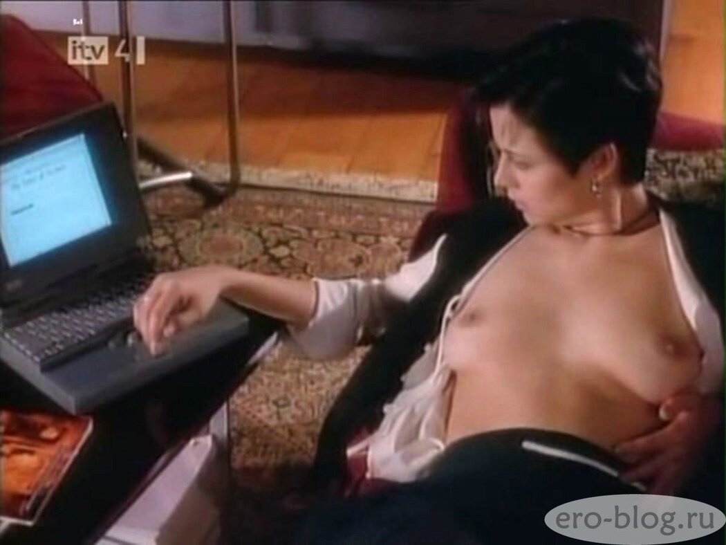 Catherine Lisa Bell Nude