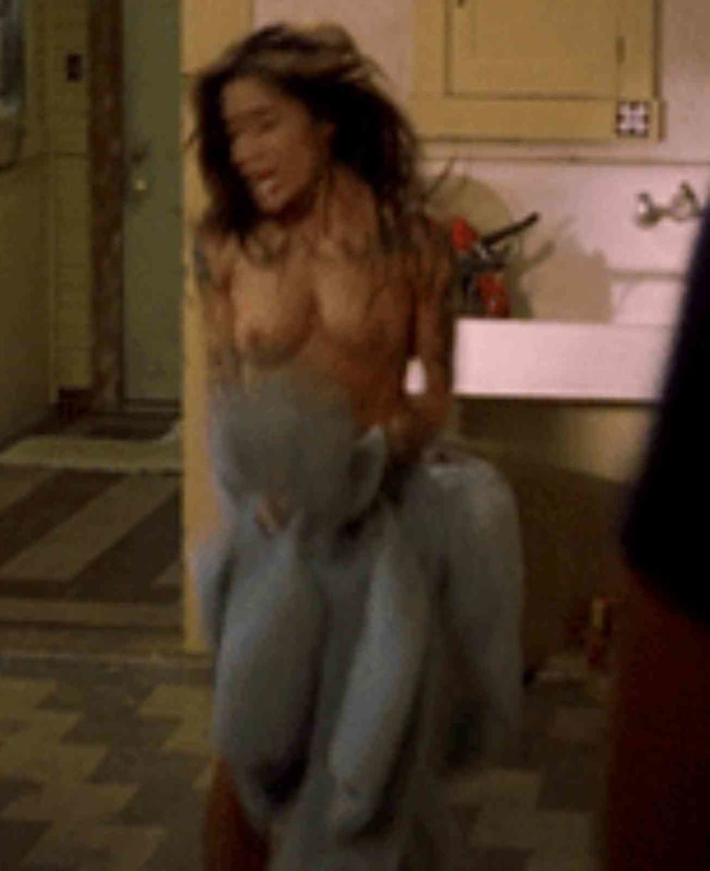 Nude Pics Of Sarah Shahi