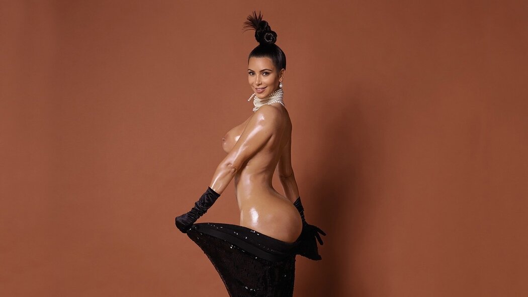 Kim Kardashian Nude