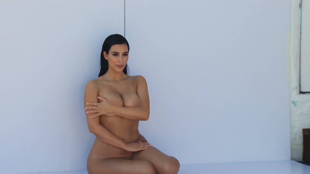 Kim Kardashian Nude