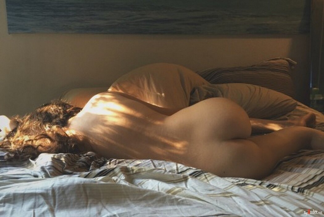 Nude Sleeping