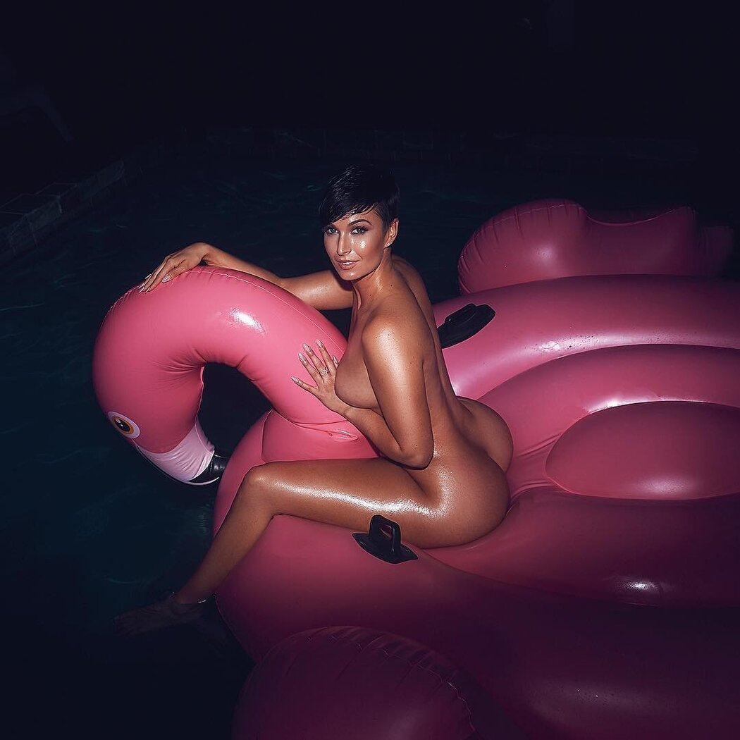 Zahra Elise Nude