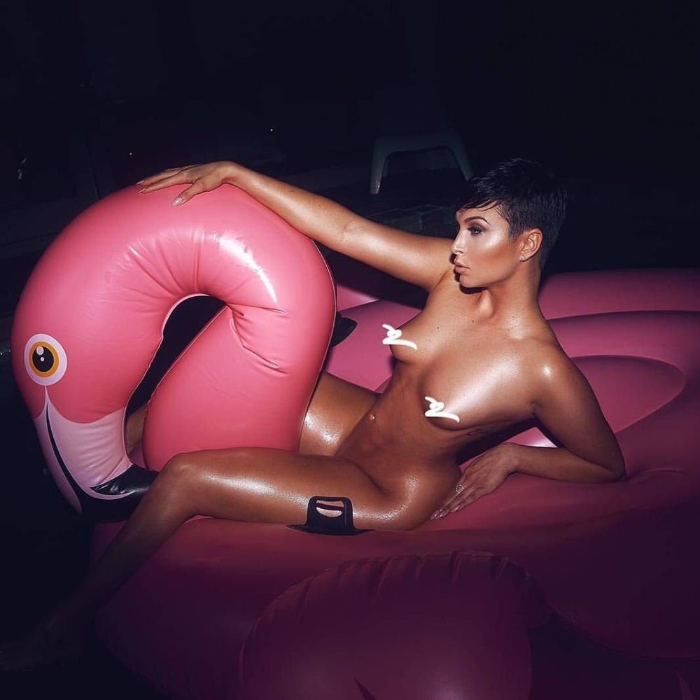 Zahra Elise Nude