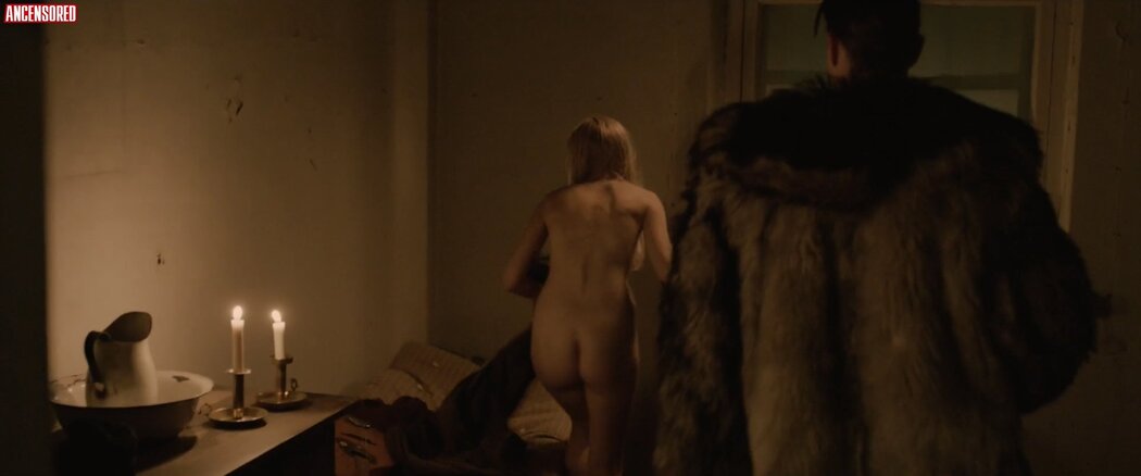 Kelly Macdonald Nude