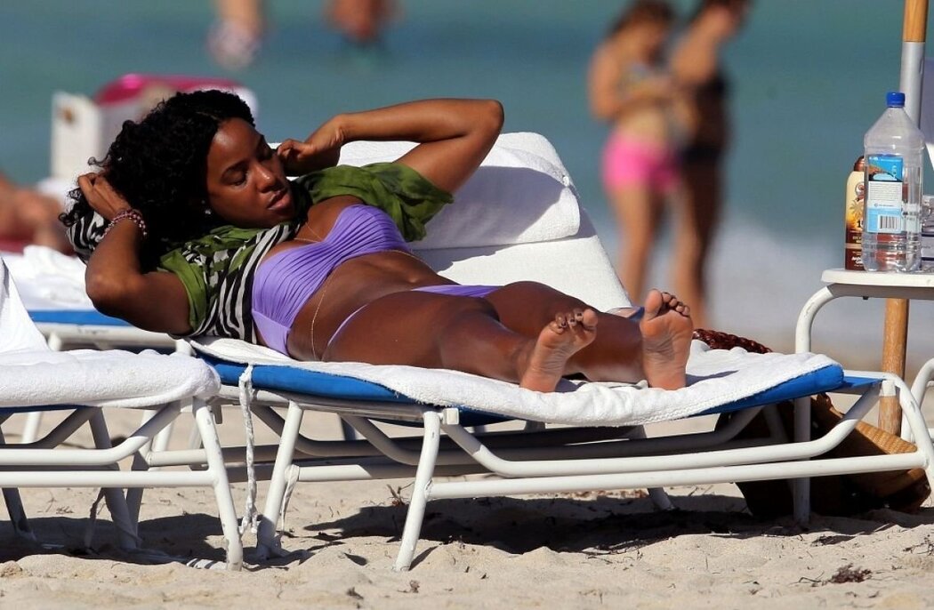 Kelly Rowland Nude