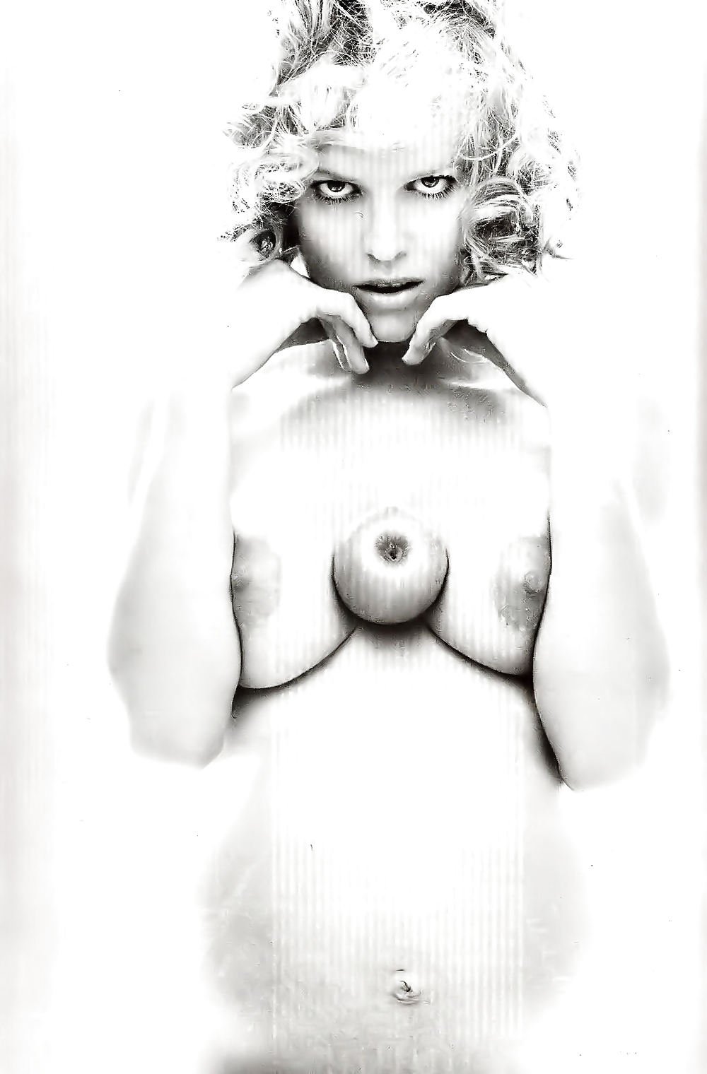 Herzigova Nude