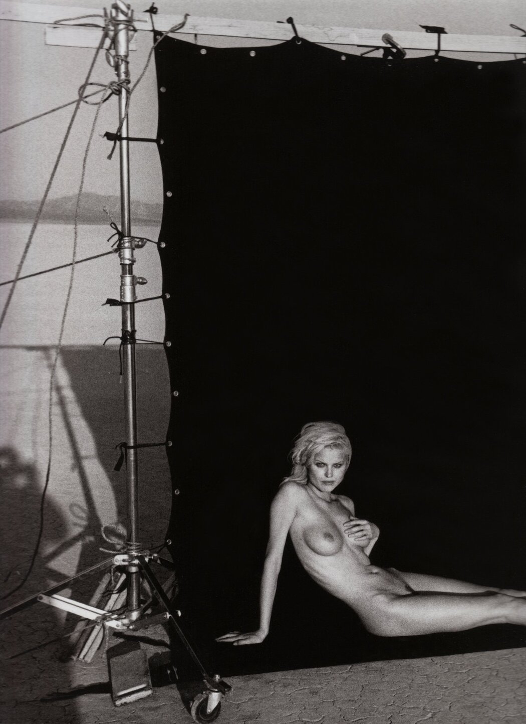 Herzigova Nude