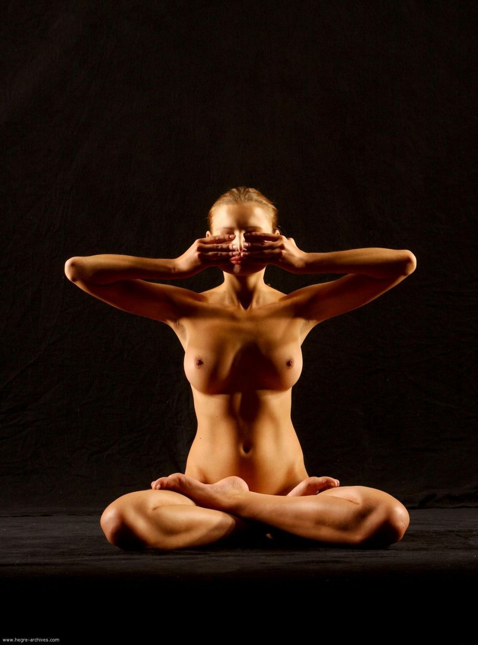 Lina Sokolova Nude Yoga
