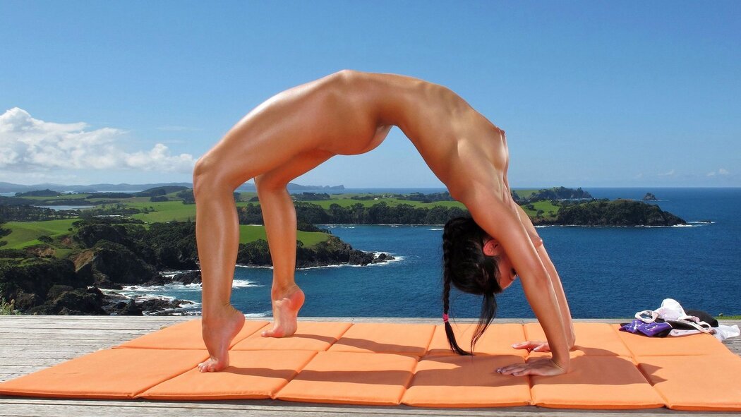 Lina Sokolova Nude Yoga