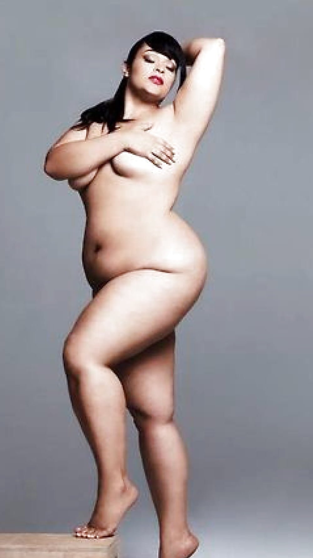 Plus Size Curvy Nude