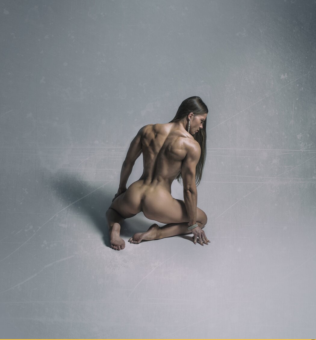 Eli Vasilenko Nude