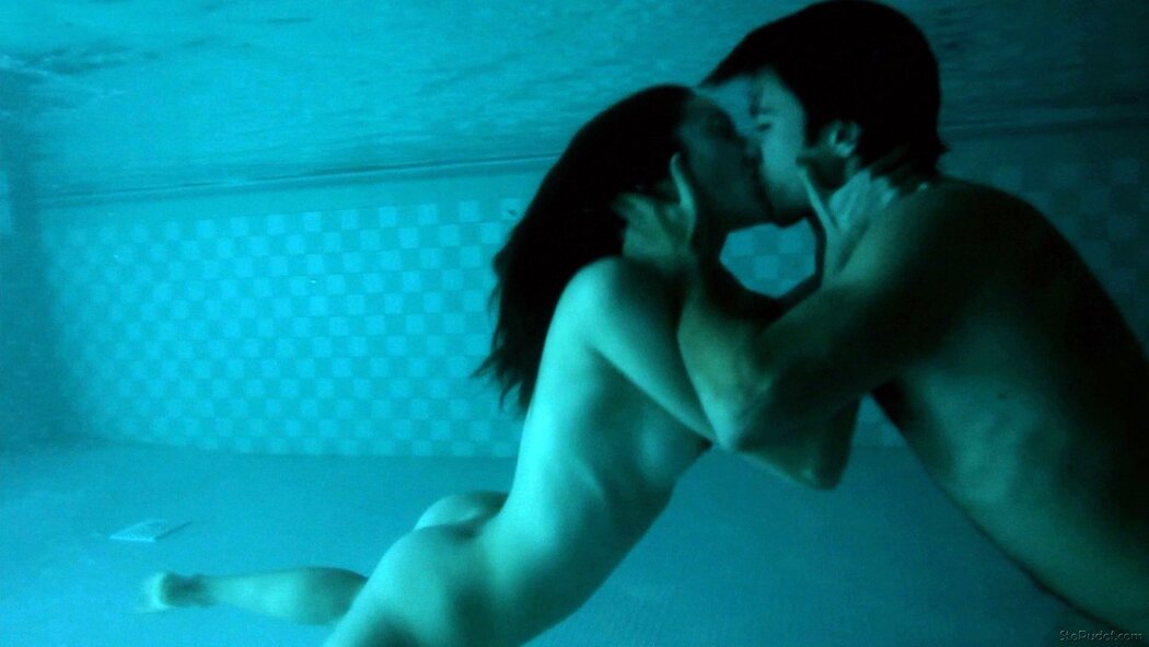 Fiona Gallagher Nude