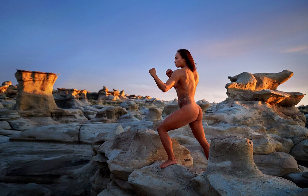 Naked Girls MMA Fighters