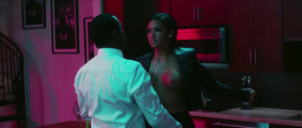Cassie Ventura Nude