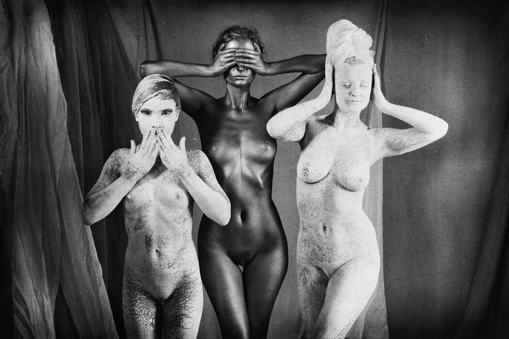 Nude Theatre Pics