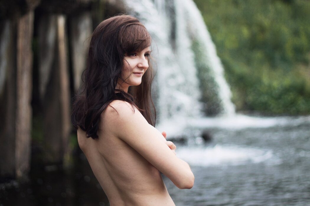 Anya Sokolova Nude