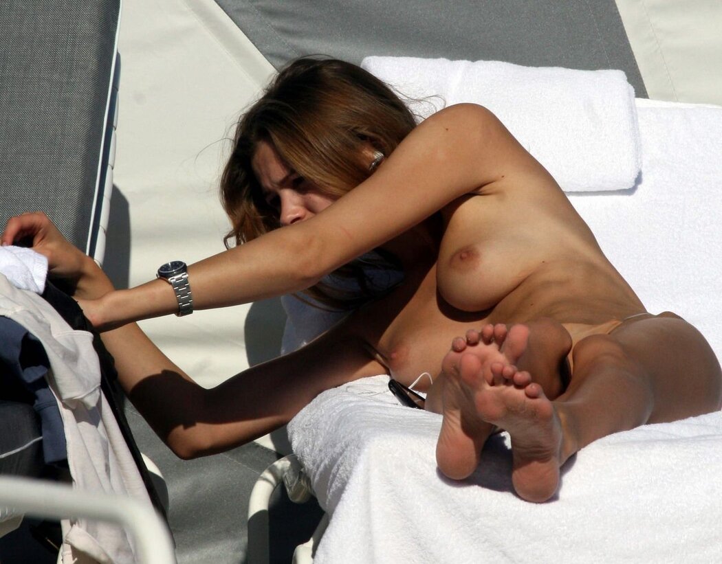 EDITA VILKEVICIUTE NUDE