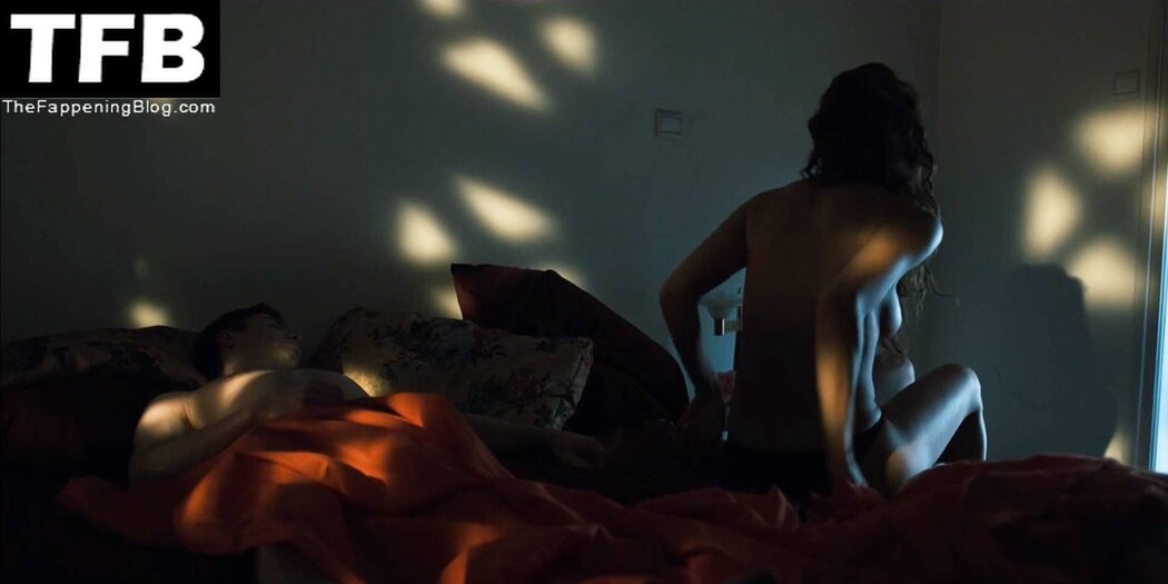 Karima Adebibe Nude