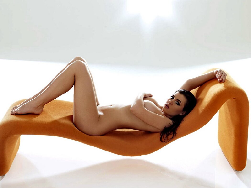 Imogen Thomas Nude