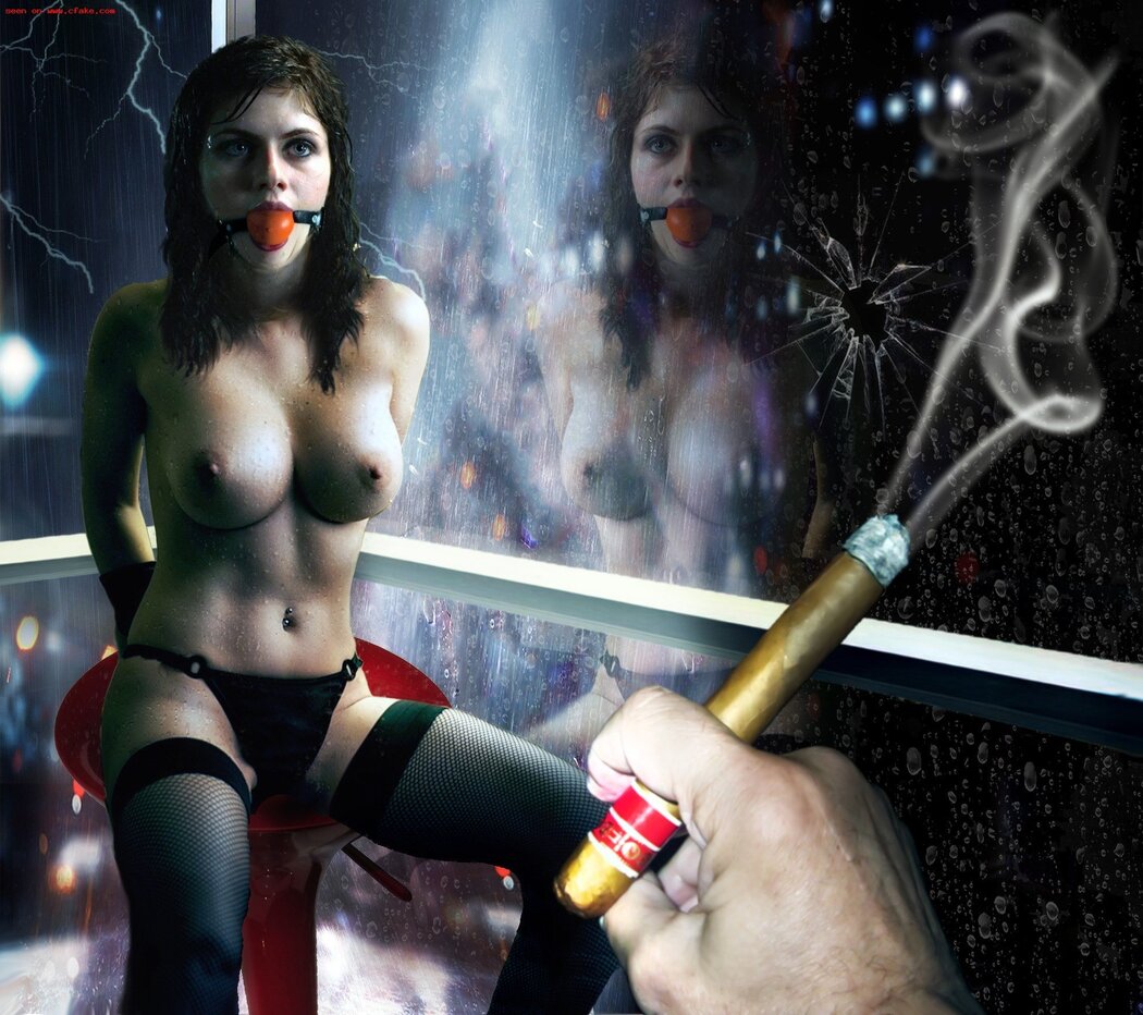 Alexandra Daddario Porn