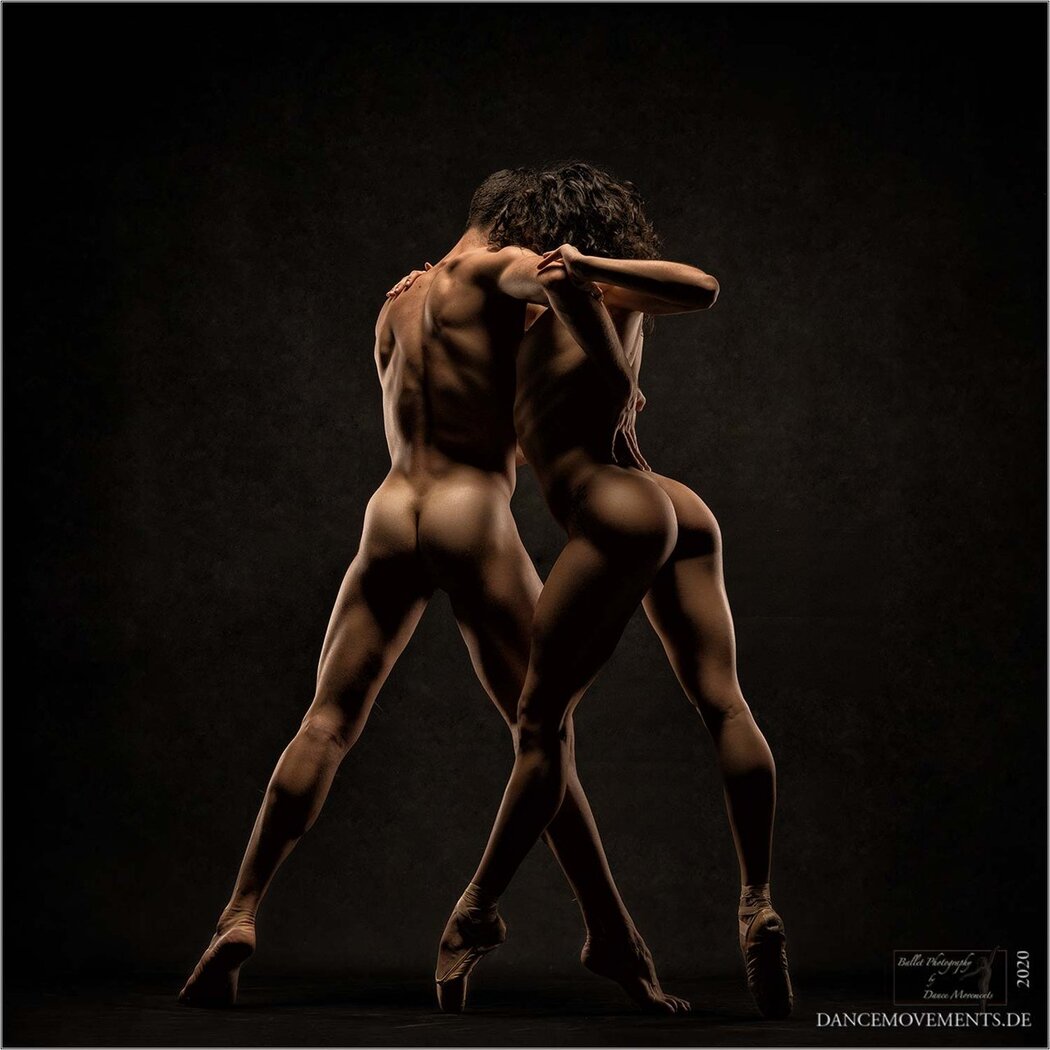 Korean Nude Dance