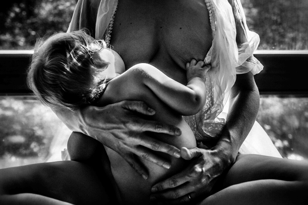 Breastfeeding Nude