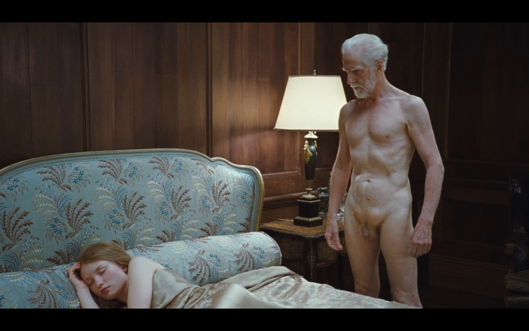 Emily Browning Nude