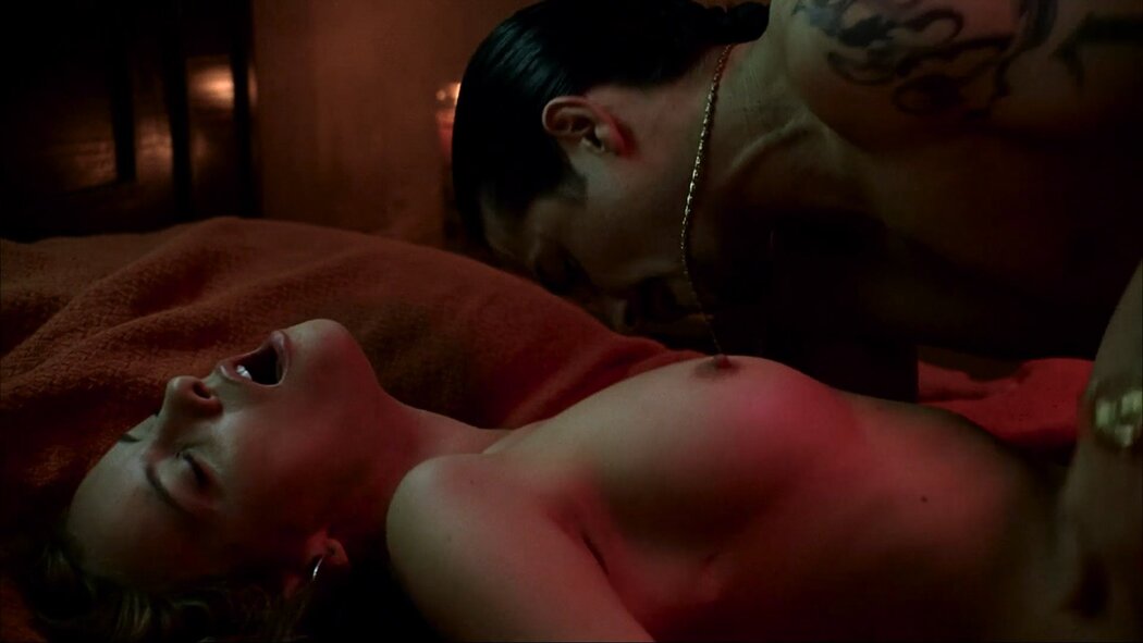 Anne Hathaway Sex
