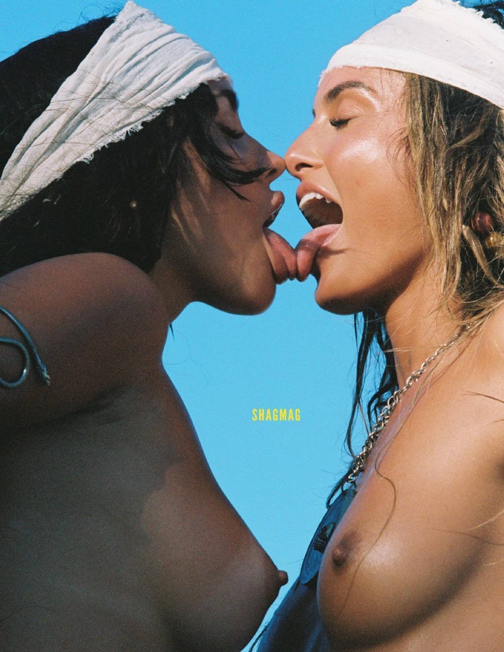 Claudia Tihan Nude