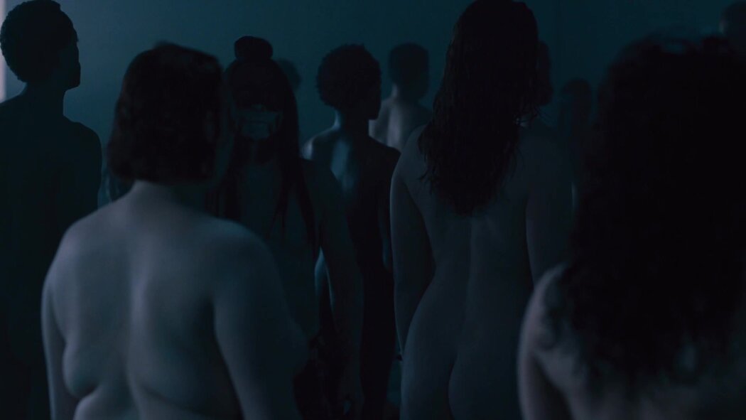 Julia Jones Nude