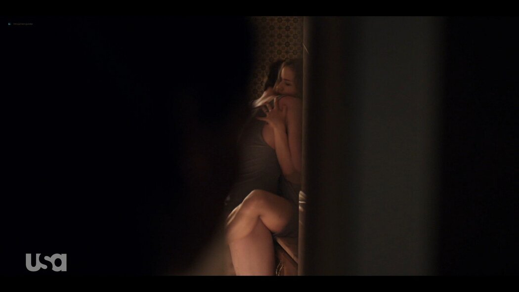 Willa Fitzgerald Nude