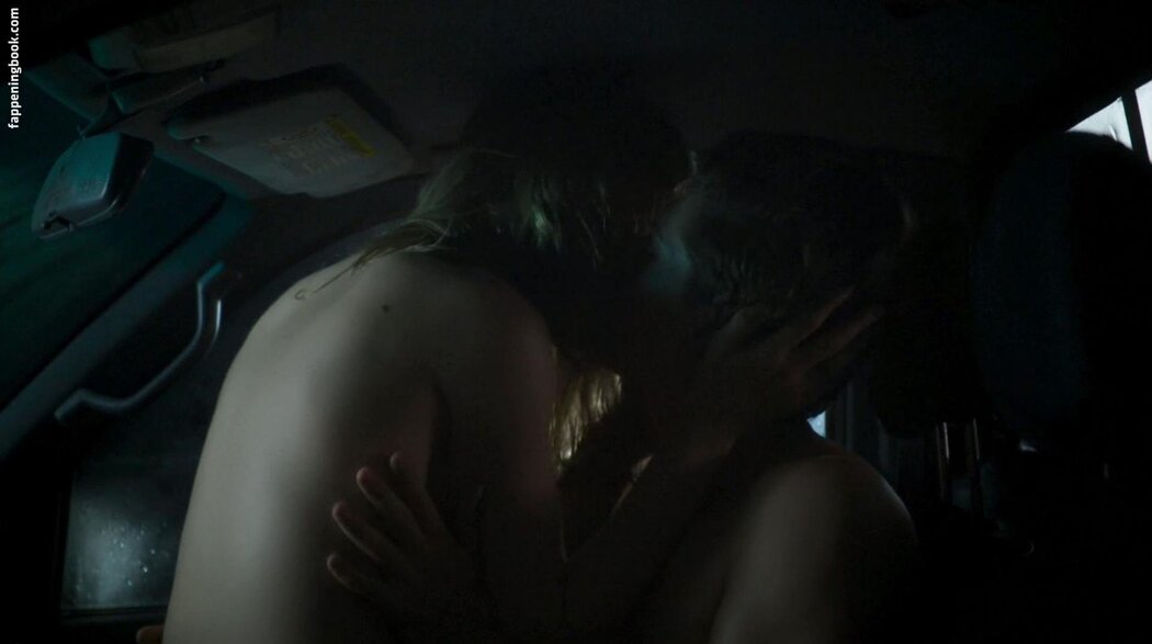 Willa Fitzgerald Nude
