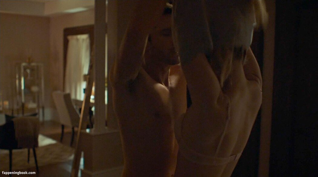 Willa Fitzgerald Nude