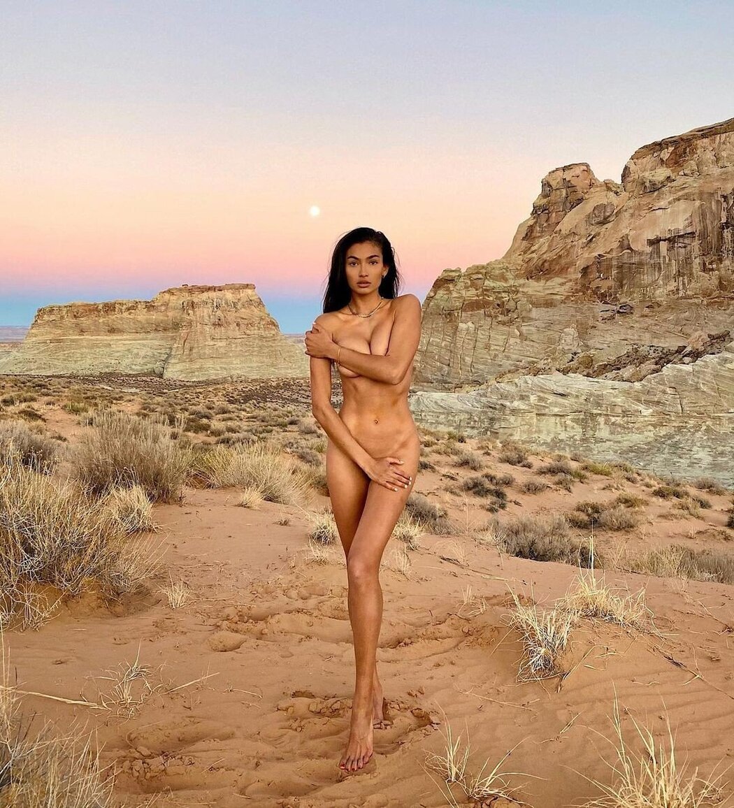 Kelly Gale