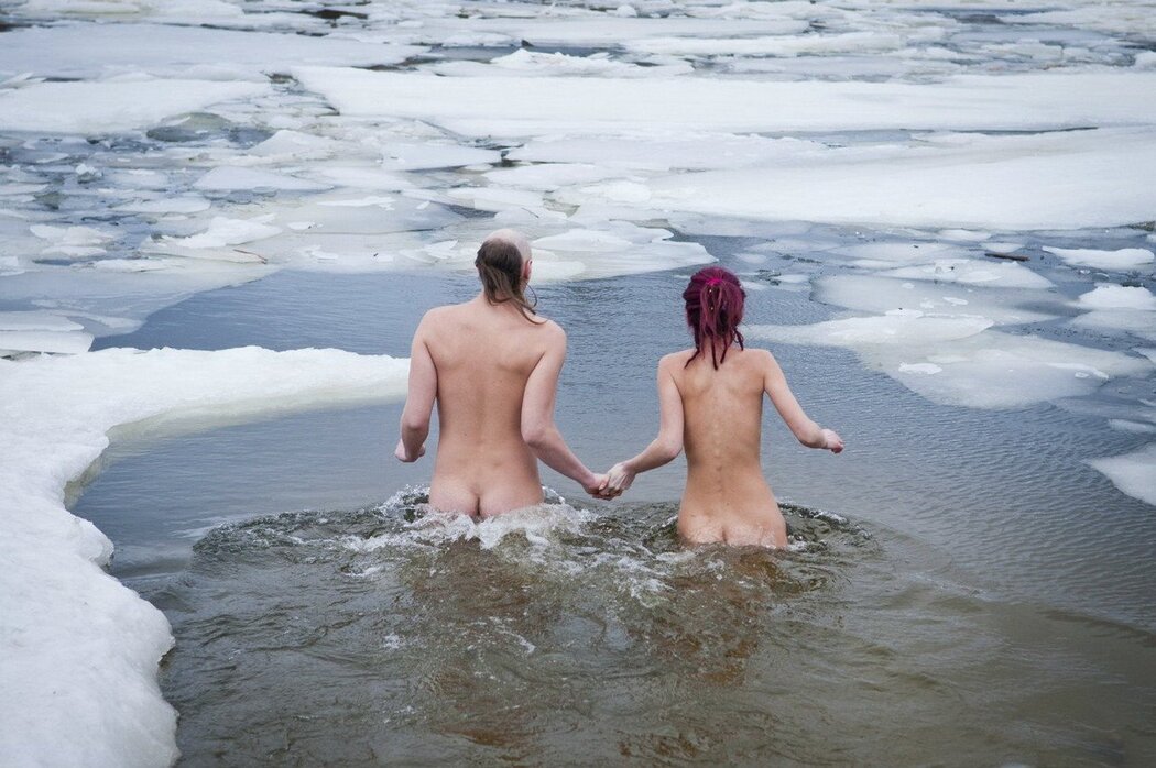 Winter Swim Nude