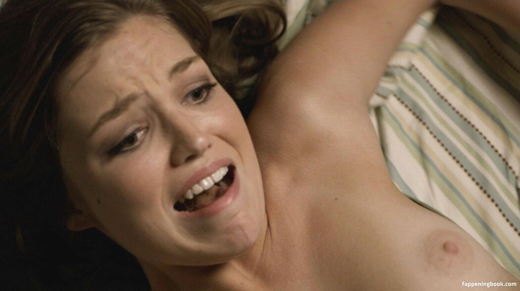 Lili Simmons Porn