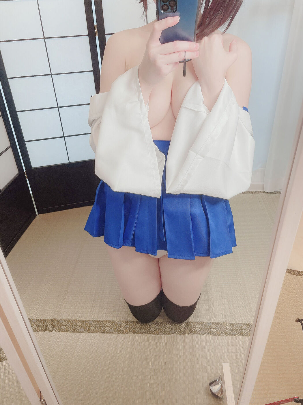Coser@Atsuki あつき – Ura Dirt Girls Kaga-san 裏垢女子 加賀さん Part3