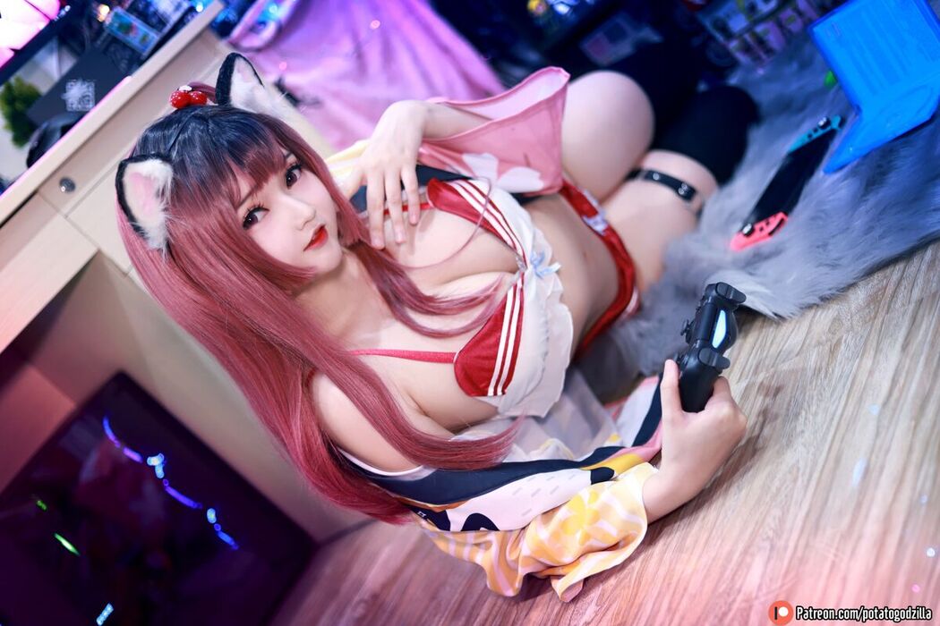 Coser@Potato Godzilla – Weeb Girl