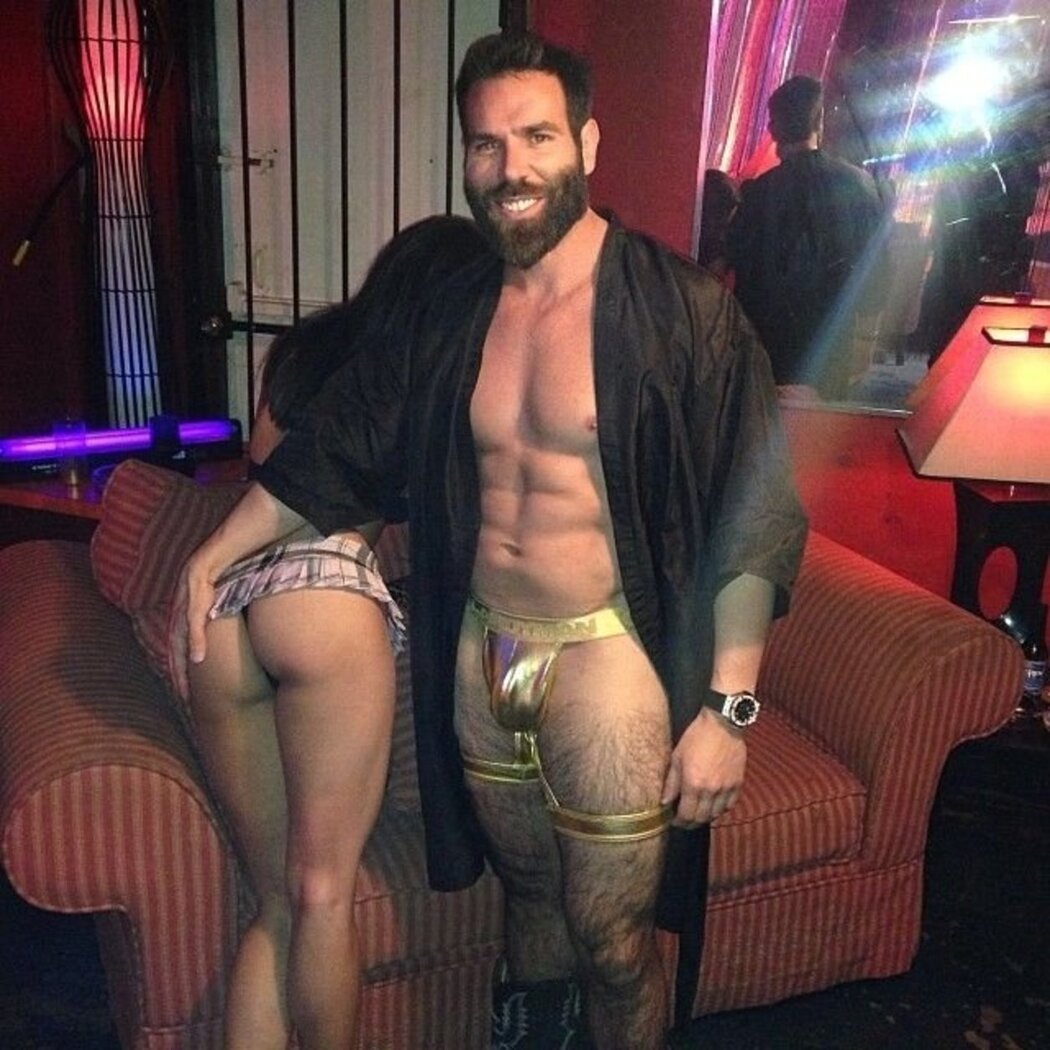 Dan Bilzerian Nude