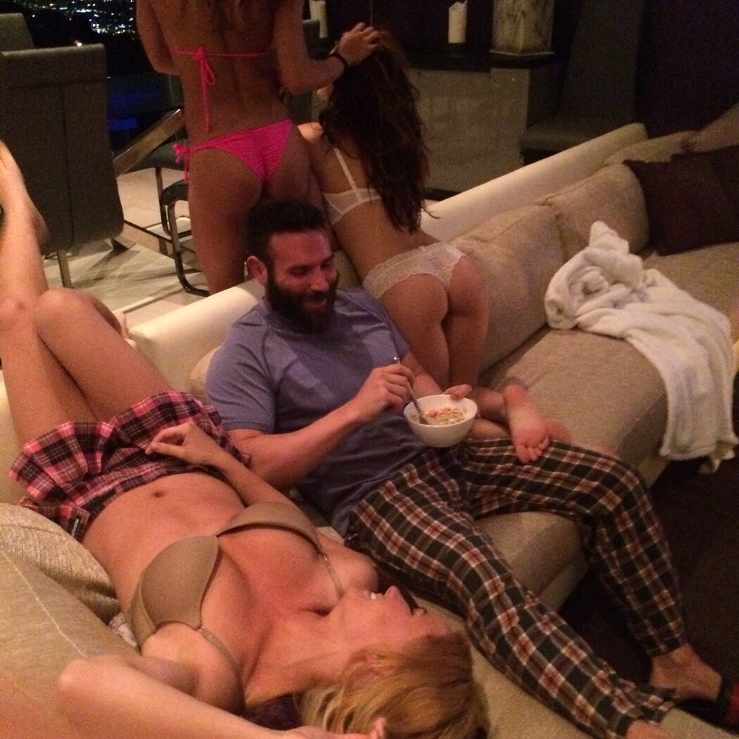 Dan Bilzerian Nude