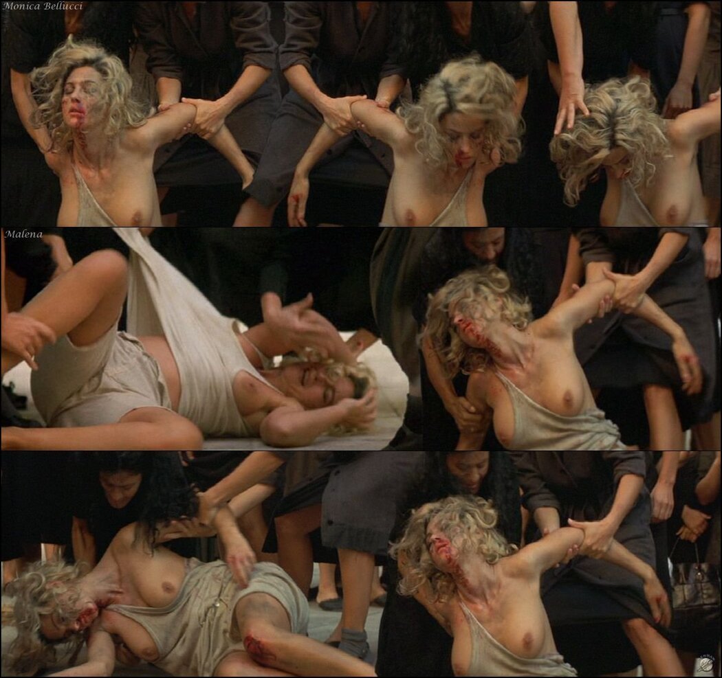 Monica Bellucci Naked