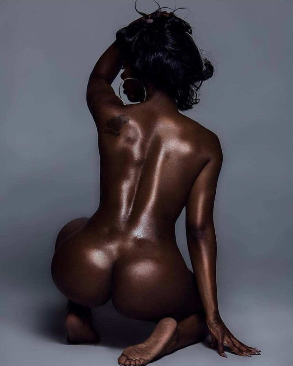 Black Woman Nudes